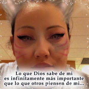 Meet your Posher, Lorena